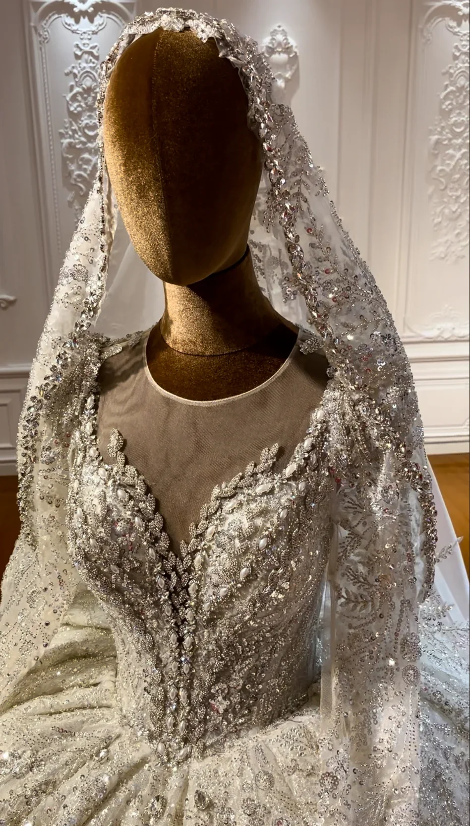 New Design Beading Lace Shinny Tulle Bridal Veils - Image 2